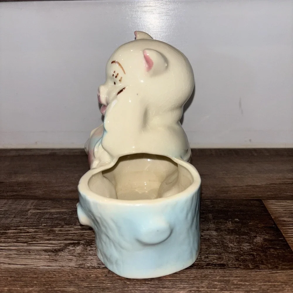 1950s Vintage SHAWNEE Ceramic 5 1/2'' Pig by Tree Stump Planter Blue And Pink